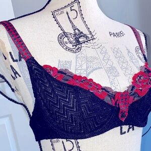 Aubade Underwire Elegant Black and Red Lace Bra